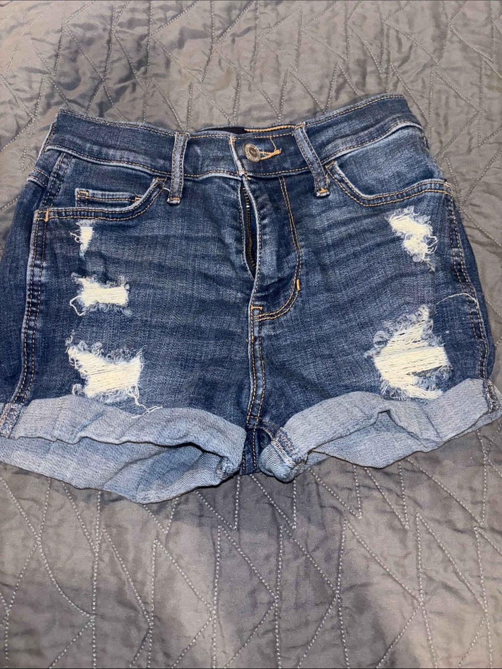 Holster Denim Distressed Roll-Cuff Women's Shorts - Blue 00